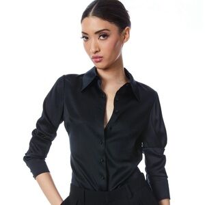 COPY - Alice + Olivia Fitted Willa blouse S